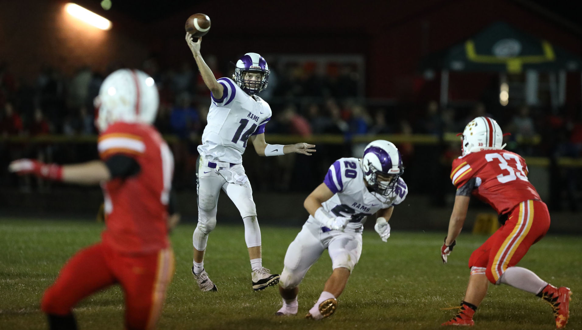 Warrensburg Latham vs Shelbyville football 13 9.21.18.jpg
